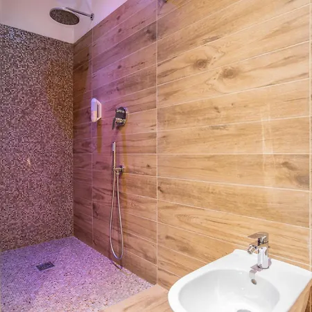Alloggio per agriturismo Al Maniero Trento